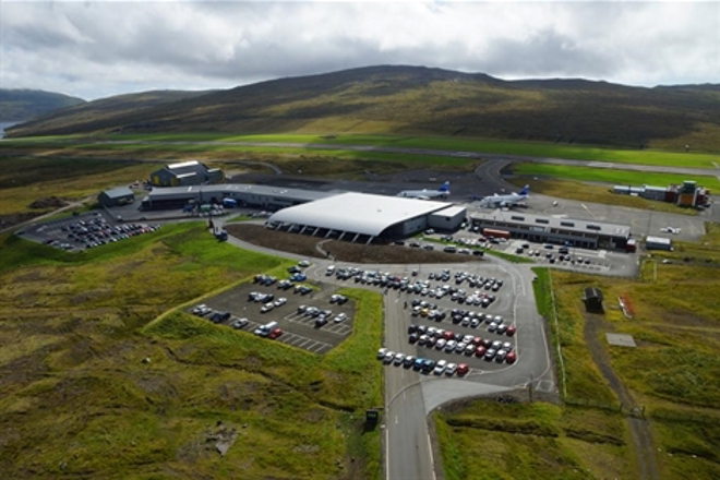 Vagar Airport reduces passenger-fees