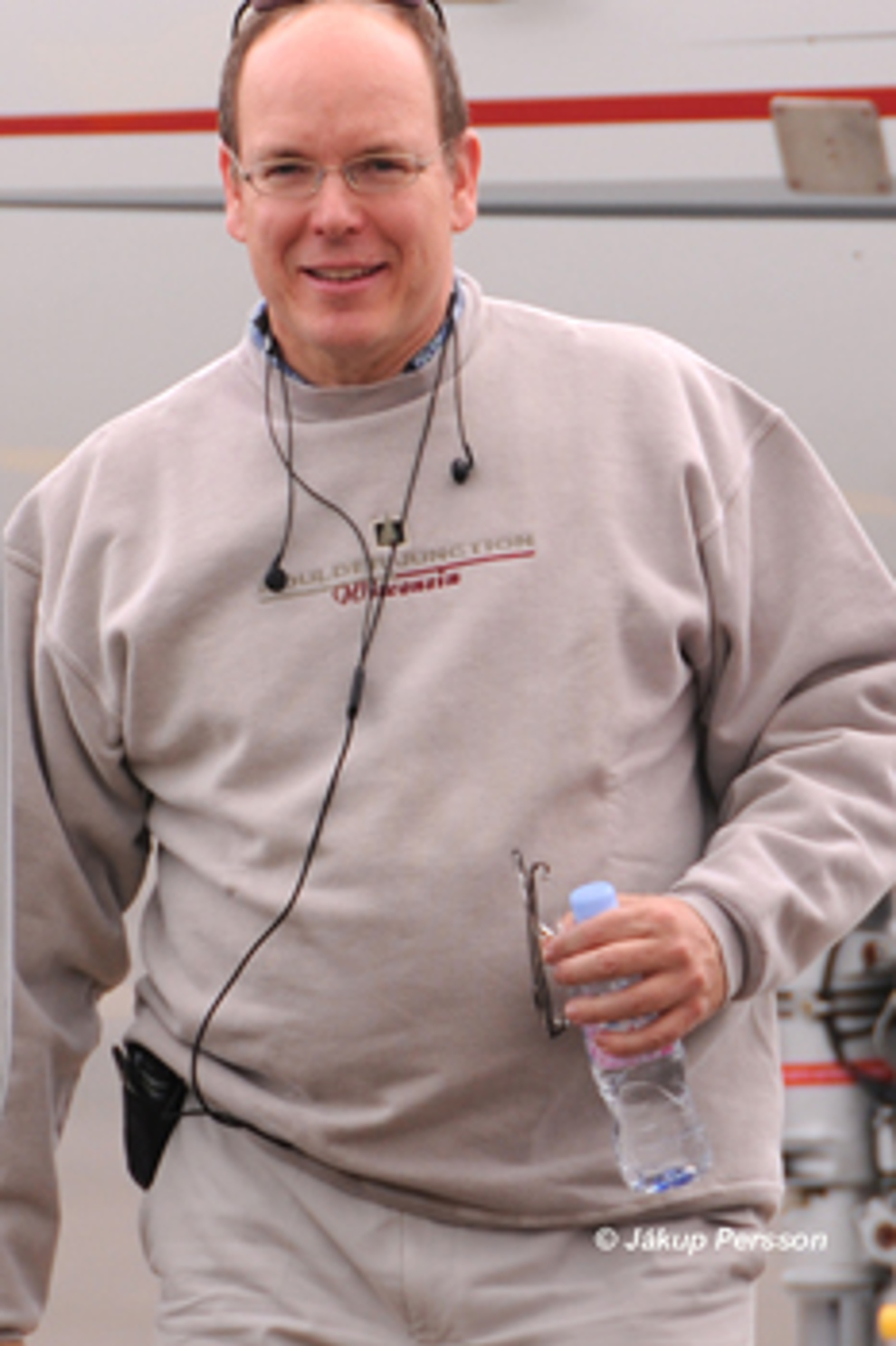 Fúrstin av Monaco vitjar Vága Floghavn