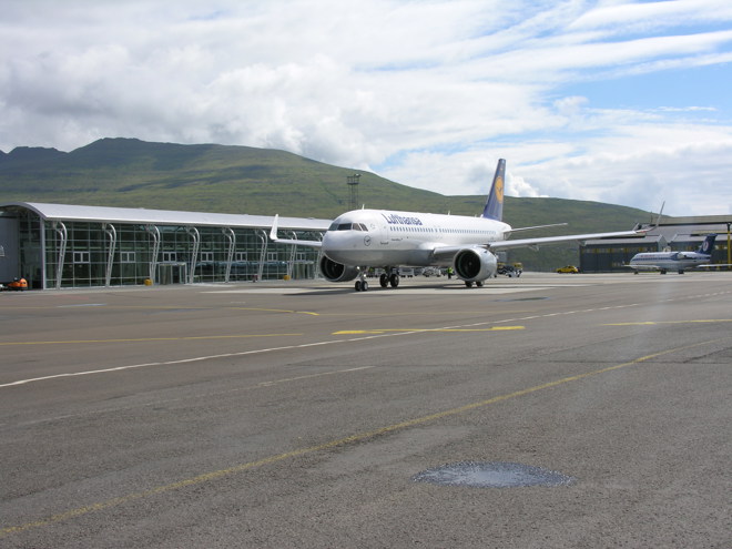 Lufthansa A320neo på Færøerne
